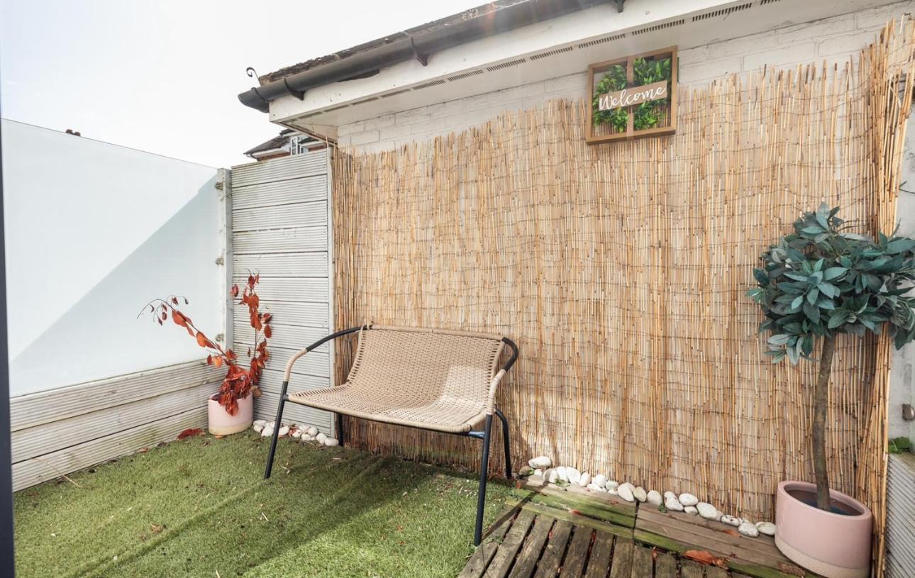 Exceptional 2 Bed Boutique Home In Mill Hill Exterior photo