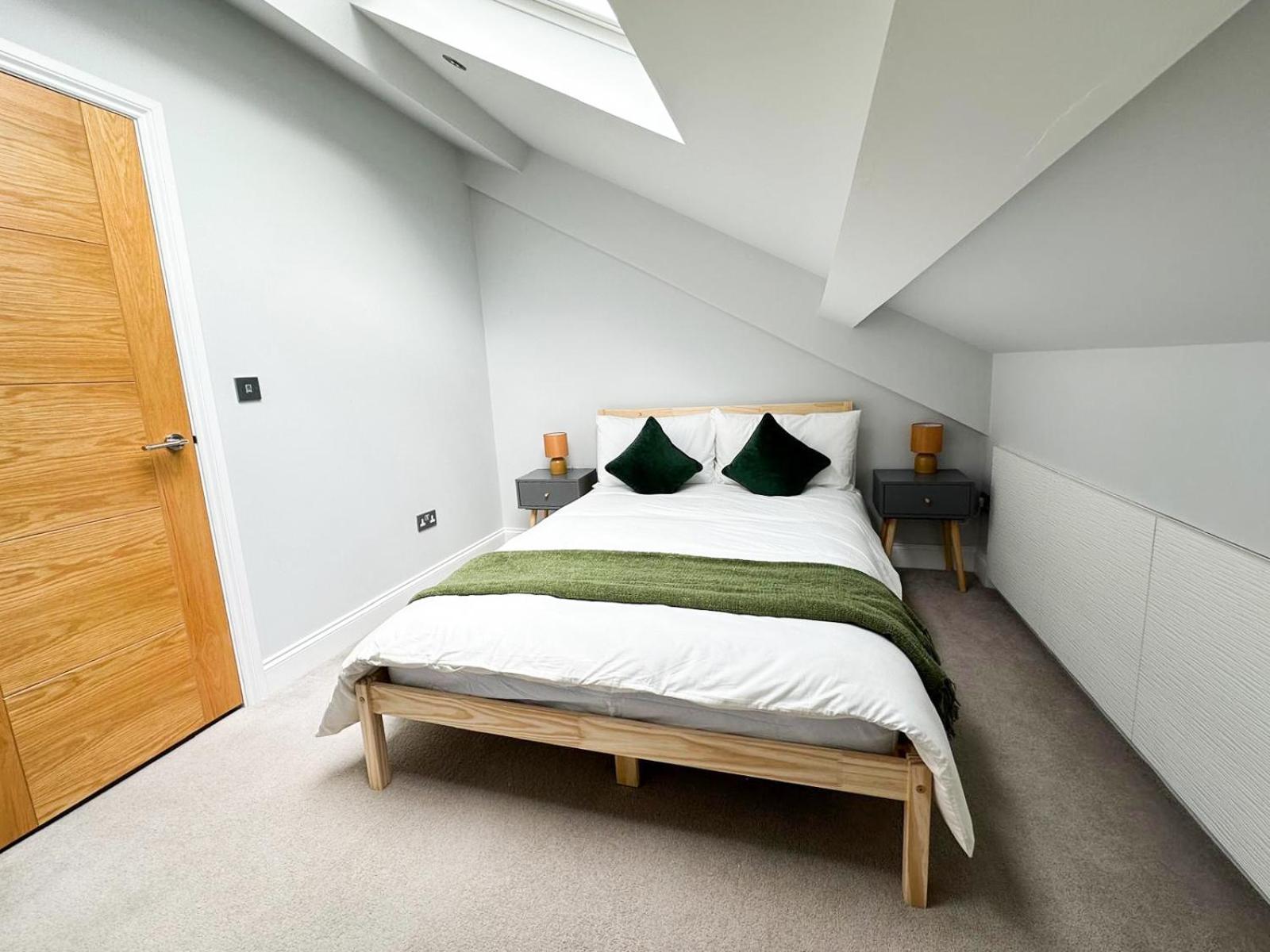 Exceptional 2 Bed Boutique Home In Mill Hill Exterior photo